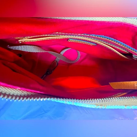 Dooney & Bourke Gretta Novelty Kiley Hobo Bag ❤️ 🧁🐝 ⭐️ DB Logo Shoulder Bag RARE - Picture 10 of 14